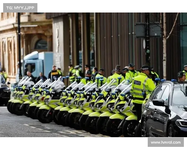 北爱尔兰警察泄密事件影响到整个警察部队 媒体 北爱尔兰警察泄密事件影响到整个警察部队 媒体